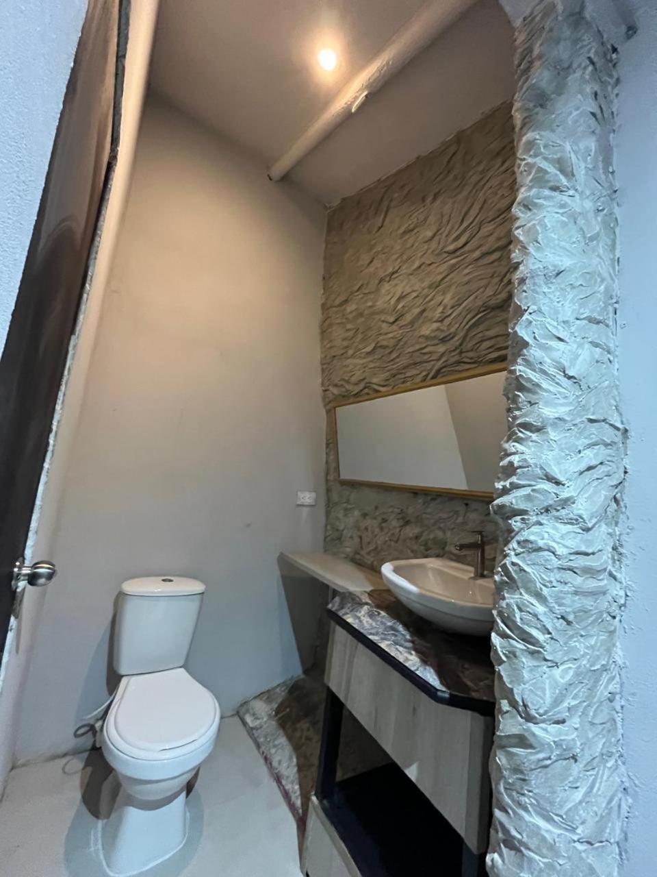 Hostel La Antigua Capsula Cartagena Luaran gambar